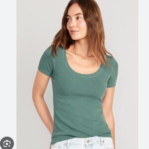 Fitted Scoop-Neck Rib-Knit T-Shirt | Old Navy | Size XL